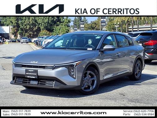 2025 Kia K4 LXS