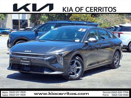 Interstellar Gray 2025 Kia K4 LXS
