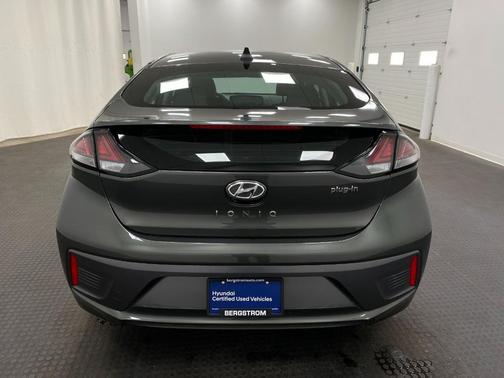 2021 Hyundai IONIQ Plug-In Hybrid SEL