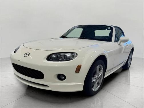 2006 Mazda MX-5 Miata Touring