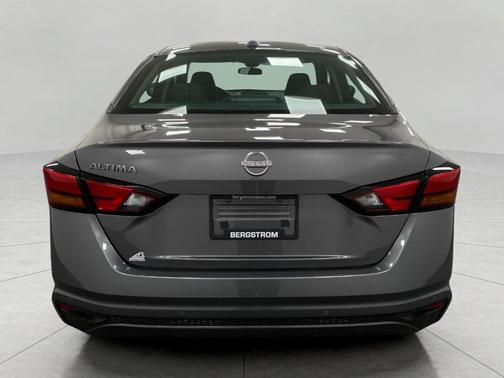 2025 Nissan Altima S FWD