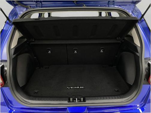 2024 Hyundai VENUE Limited