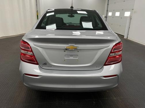 2017 Chevrolet Sonic LT