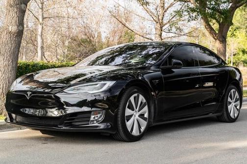 Solid Black 2020 Tesla Model S