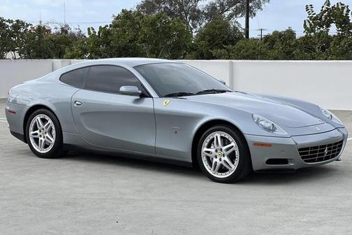 Grigio Titanio 2006 Ferrari 612 Scaglietti Base