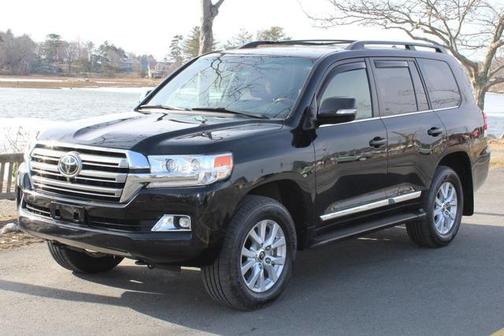Midnight Black Metallic 2016 Toyota Land Cruiser Base