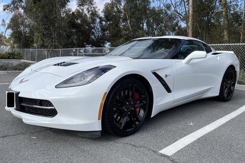 Arctic White 2016 Chevrolet Corvette Stingray