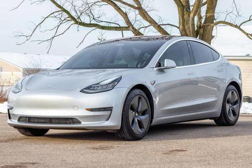 Silver Metallic 2018 Tesla Model 3 Standard