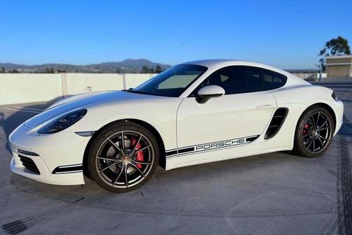 White 2018 Porsche 718 Cayman S