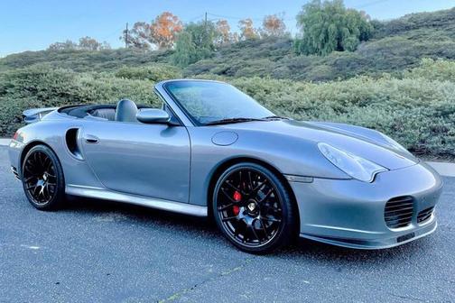 Seal Gray Metallic 2004 Porsche 911