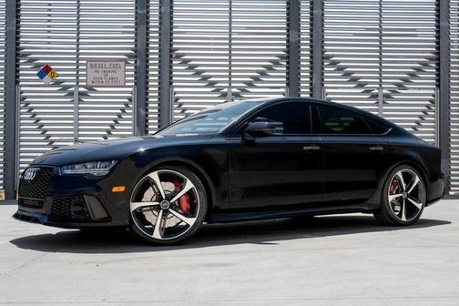 Mythos Black Metallic 2018 Audi RS 7 4.0T