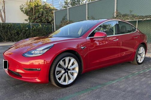 Red Multi-Coat 2019 Tesla Model 3 Standard Range