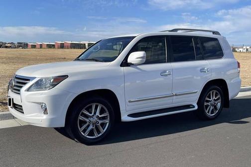 Starfire Pearl 2015 Lexus LX 570 Base