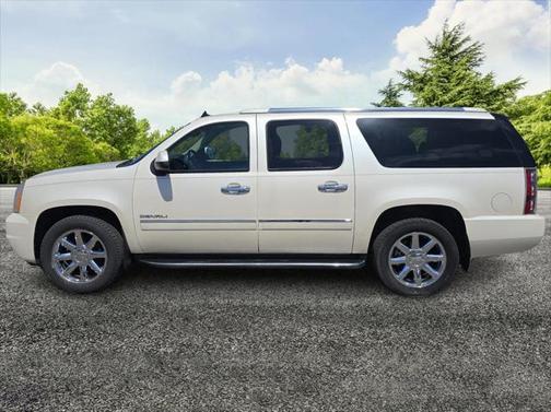 2012 GMC Yukon XL Denali