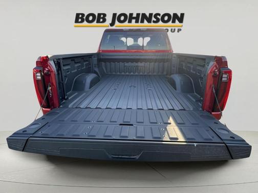 2025 GMC Sierra 2500 SLT