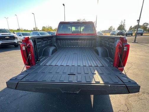 2025 GMC Sierra 2500 SLT