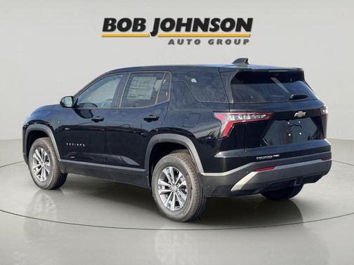 Mosaic Black Metallic 2026 Chevrolet Equinox LT