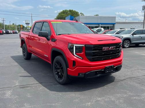 2025 GMC Sierra 1500 Elevation