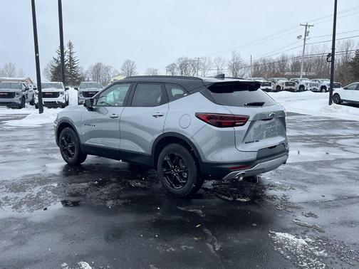 2026 Chevrolet Blazer LT