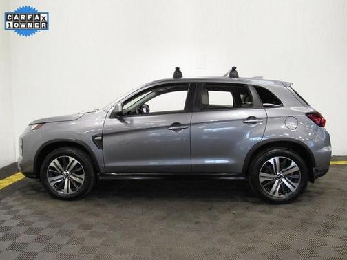 Photo 4 of 25 of 2020 Mitsubishi Outlander Sport 2.0 ES