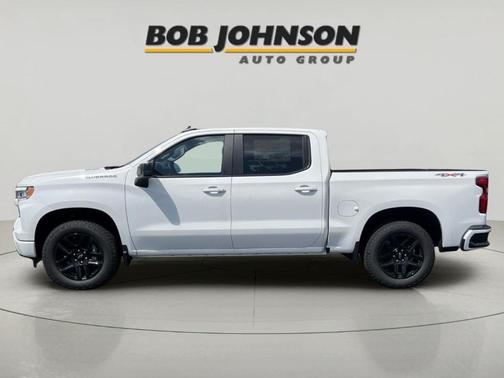 Summit White 2026 Chevrolet Silverado 1500 RST