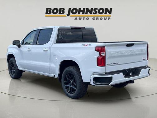 Summit White 2026 Chevrolet Silverado 1500 RST