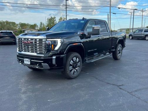 2025 GMC Sierra 2500 Denali