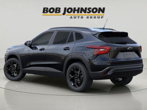 Mosaic Black Metallic 2026 Chevrolet Trax LT