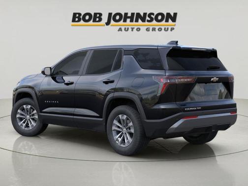 Mosaic Black Metallic 2026 Chevrolet Equinox LT