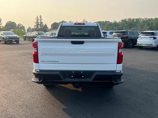 2025 Chevrolet Silverado 1500 WT