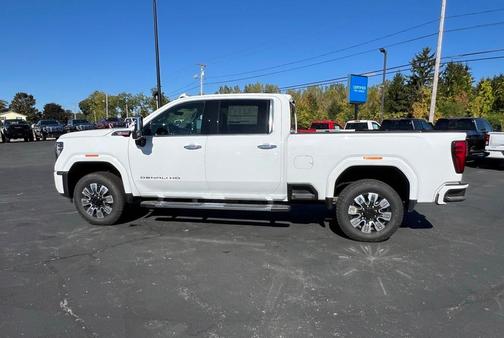 2025 GMC Sierra 2500 Denali