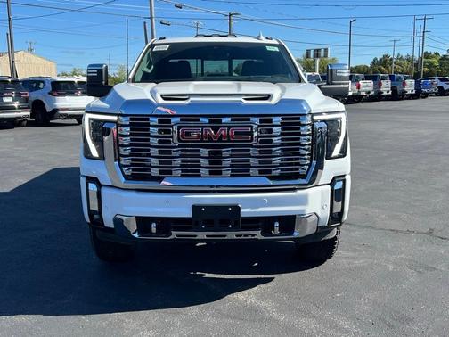 2025 GMC Sierra 2500 Denali