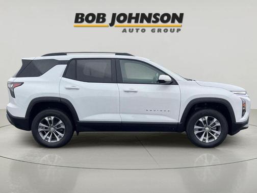 Summit White 2026 Chevrolet Equinox LT