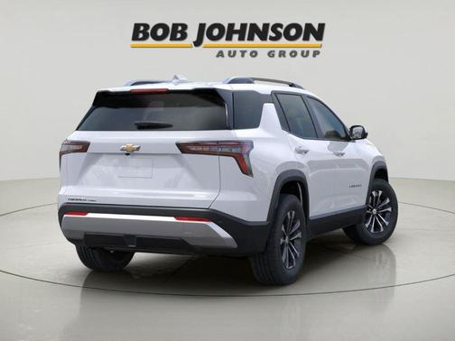 Summit White 2026 Chevrolet Equinox LT