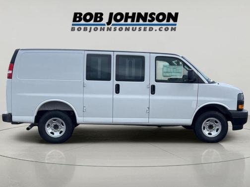 2026 GMC Savana 3500 Work Van