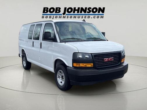 2026 GMC Savana 3500 Work Van