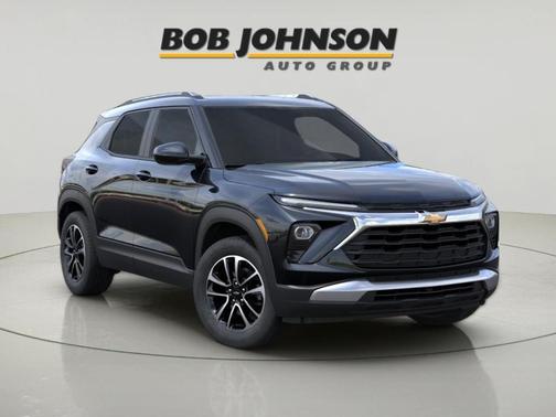 Mosaic Black Metallic 2026 Chevrolet Trailblazer LT