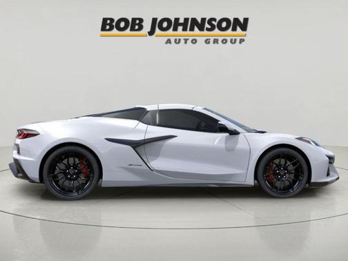 Arctic White 2026 Chevrolet Corvette Z06