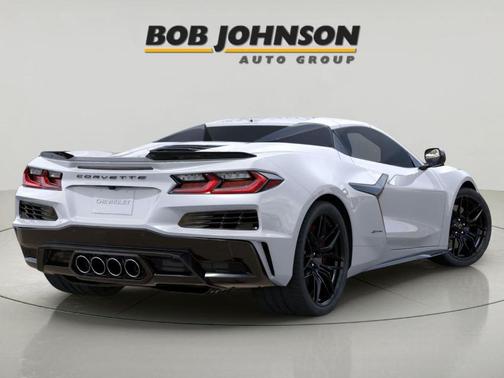 Arctic White 2026 Chevrolet Corvette Z06