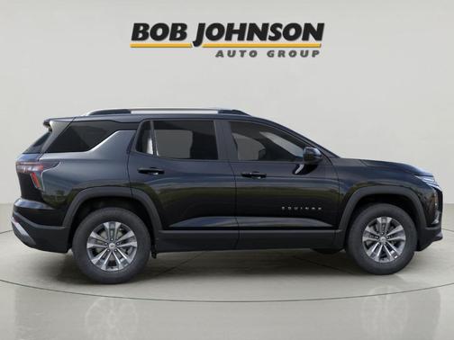 Mosaic Black Metallic 2026 Chevrolet Equinox LT