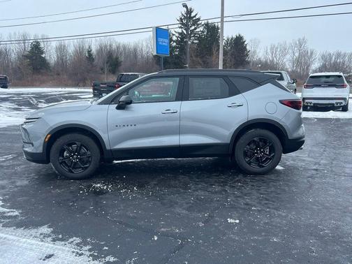 2025 Chevrolet Blazer LT