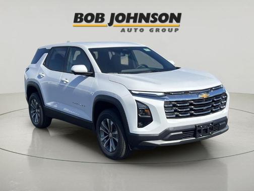 Summit White 2026 Chevrolet Equinox LT