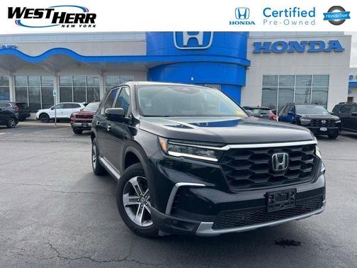 Crystal Black Pearl 2023 Honda Pilot
