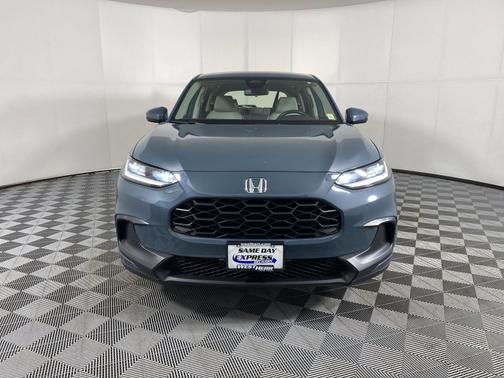 Nordic Forest Pearl 2023 Honda HR-V