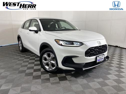 Platinum White Pearl 2023 Honda HR-V