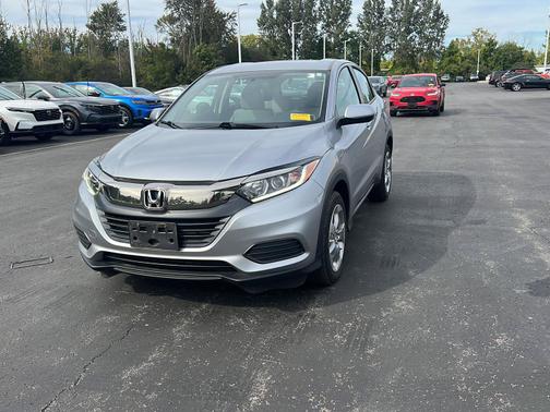 Lunar Silver Metallic 2022 Honda HR-V
