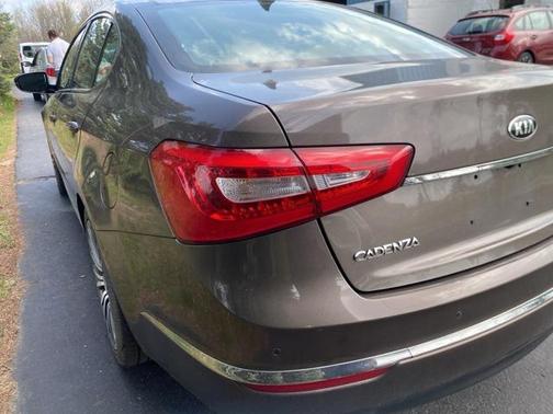 2015 Kia Cadenza Premium