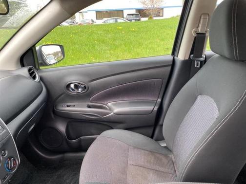 2018 Nissan Versa 1.6 SV