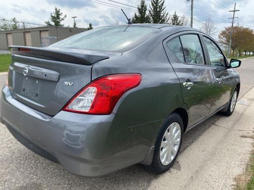 2018 Nissan Versa 1.6 SV