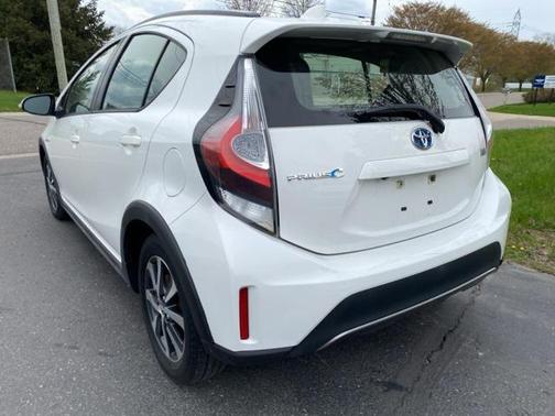 2018 Toyota Prius c Four